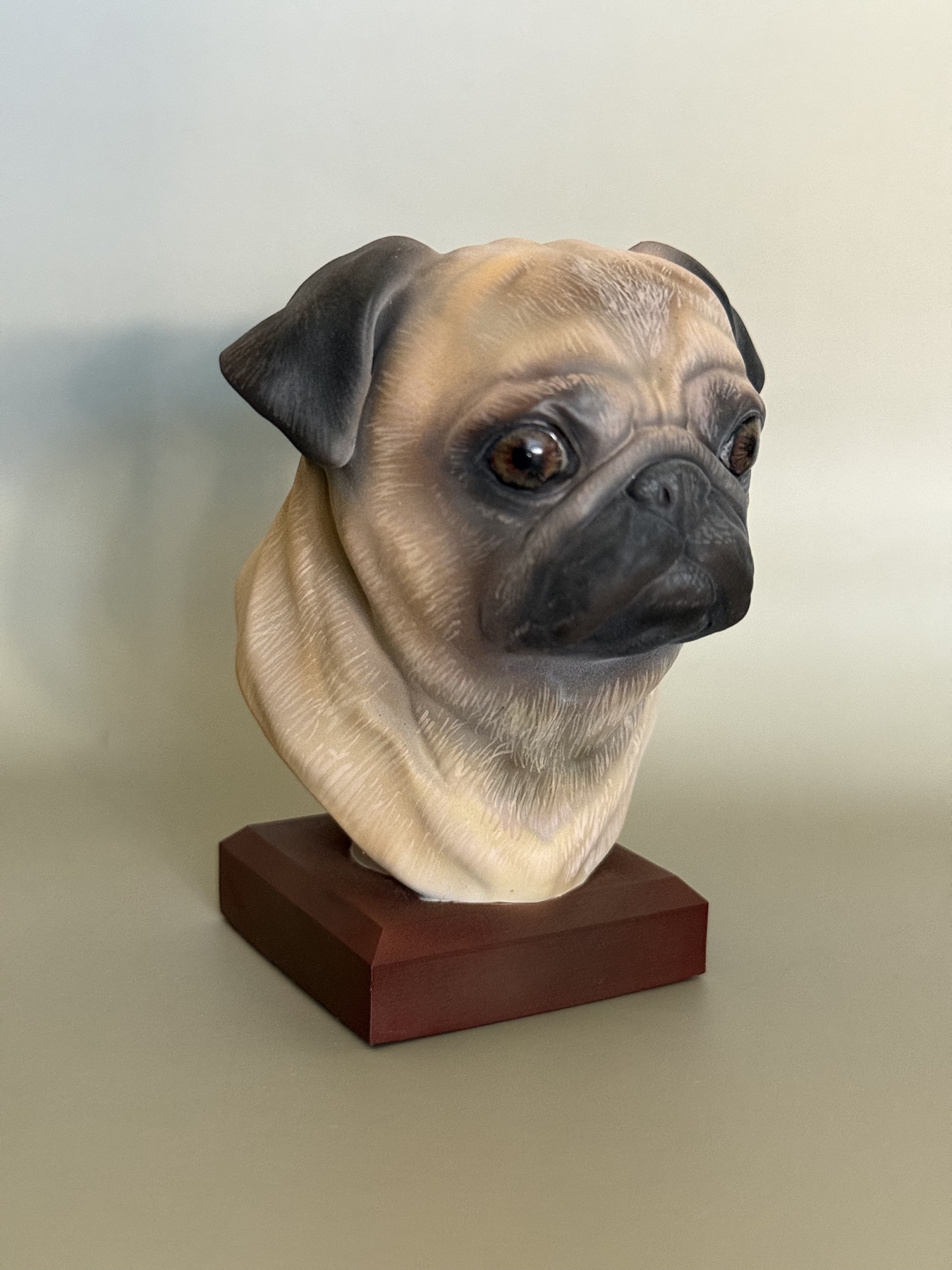 Pug bust, side view
